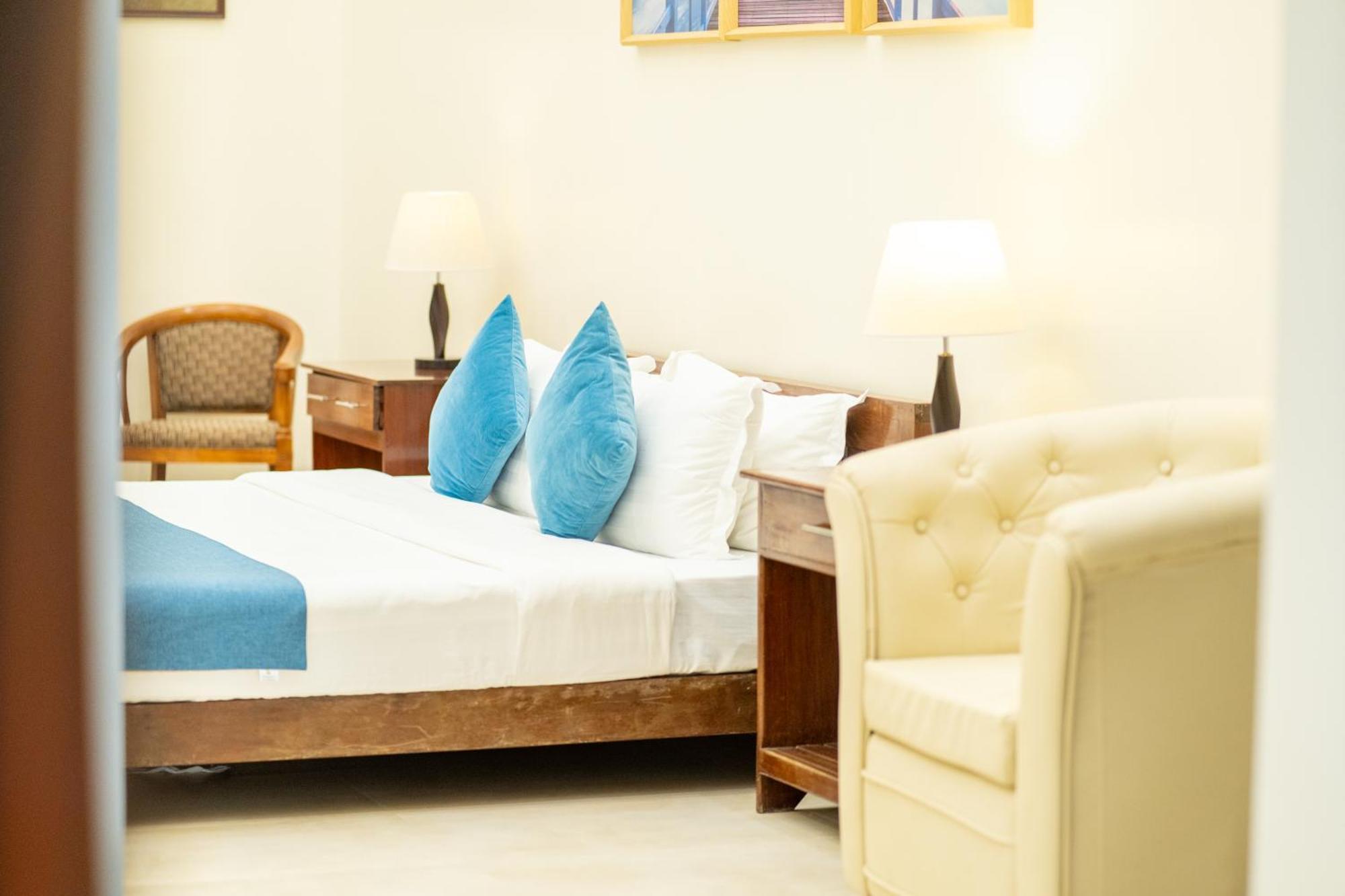 Costa Palawan Resort Puerto Princesa Zewnętrze zdjęcie